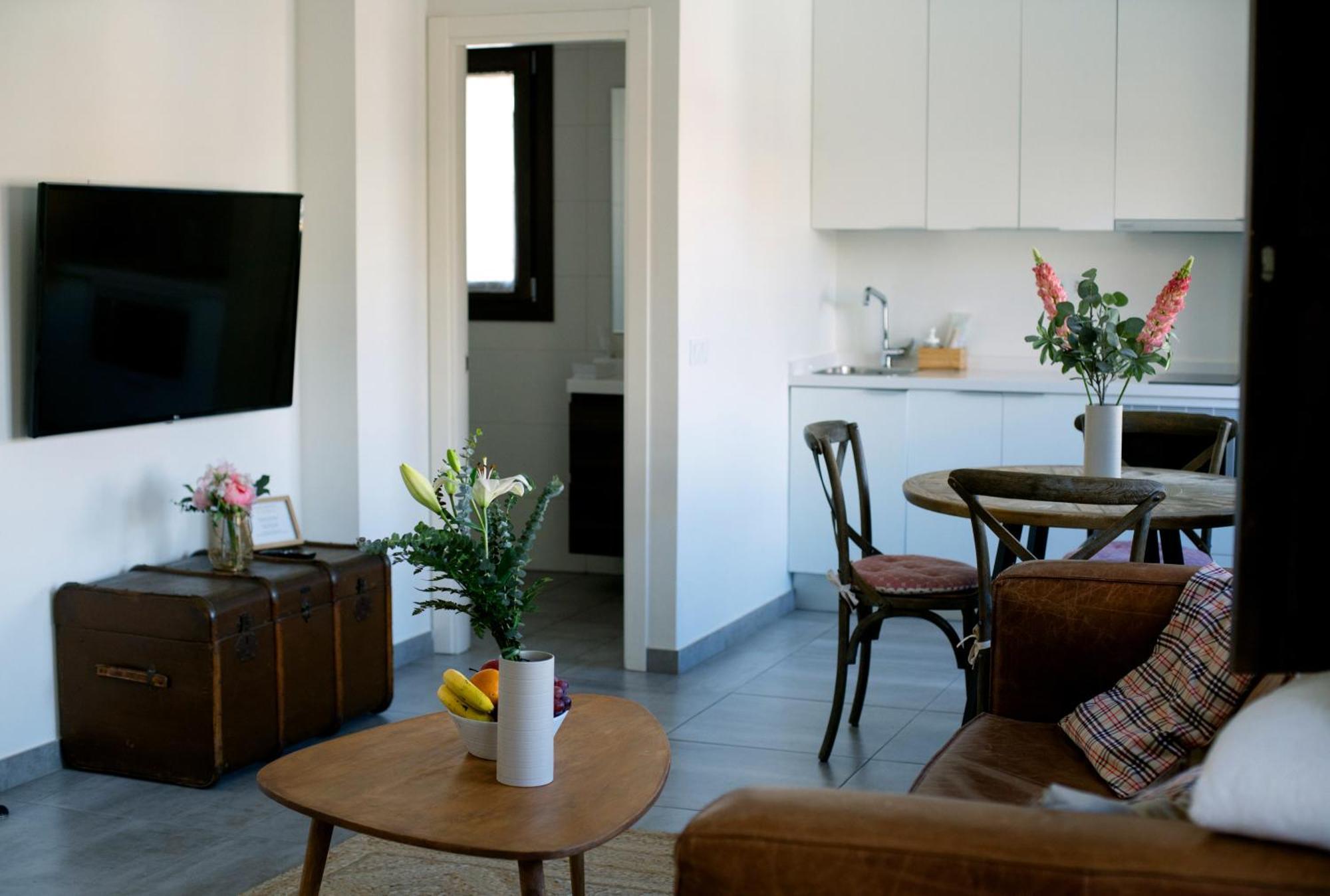 Apartamentos El Marques Malaga Luaran gambar